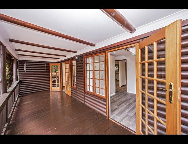 2 BEDROOM CLUSTER TO LET IN CRAIGHALL PARK
